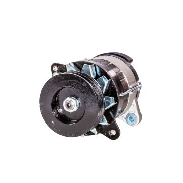 Generator MTZ 100A mit doppeltem Riemenrad Belarus Expom Kwidzyn G9702.3701EX