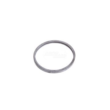 Piston seal under . B37711