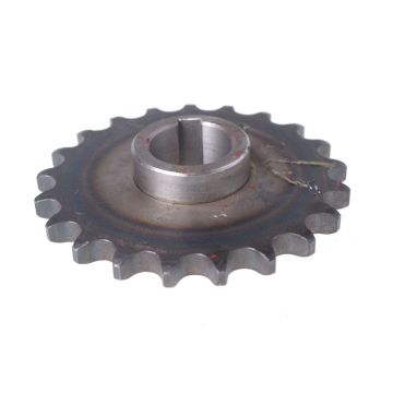 Hardened sprocket wheel