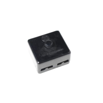 Box mit 4 Sicherungen 977302