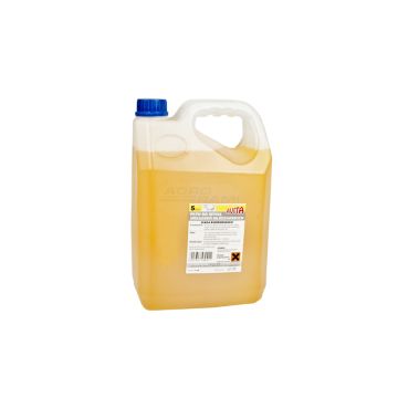 Liquid for cleaning milk equipment
