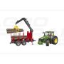 John Deere 7R 350 s prepravním prívesom a 4 kmeňmi stromov Bruder 03154